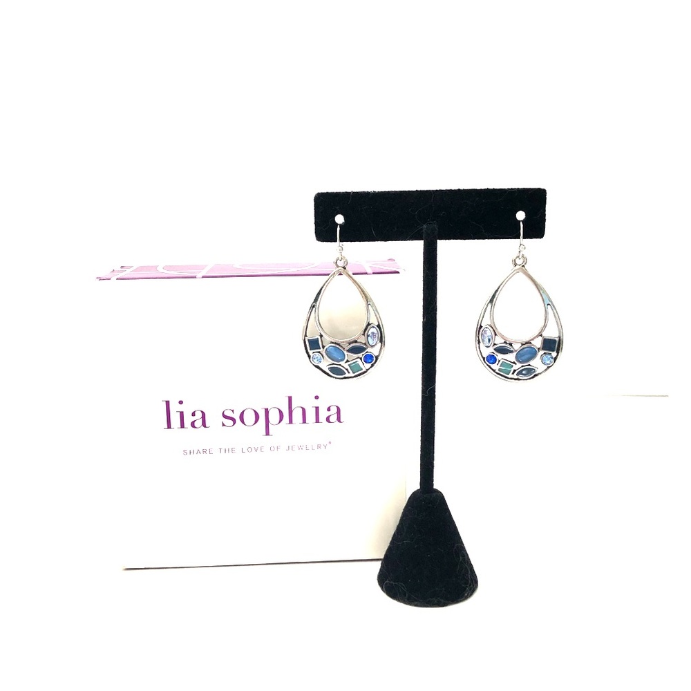 NIB Lia Sophia Teardrop earrings 💝